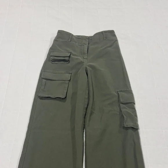 Wilfred Free Cargo Pants - Picture 3 of 12